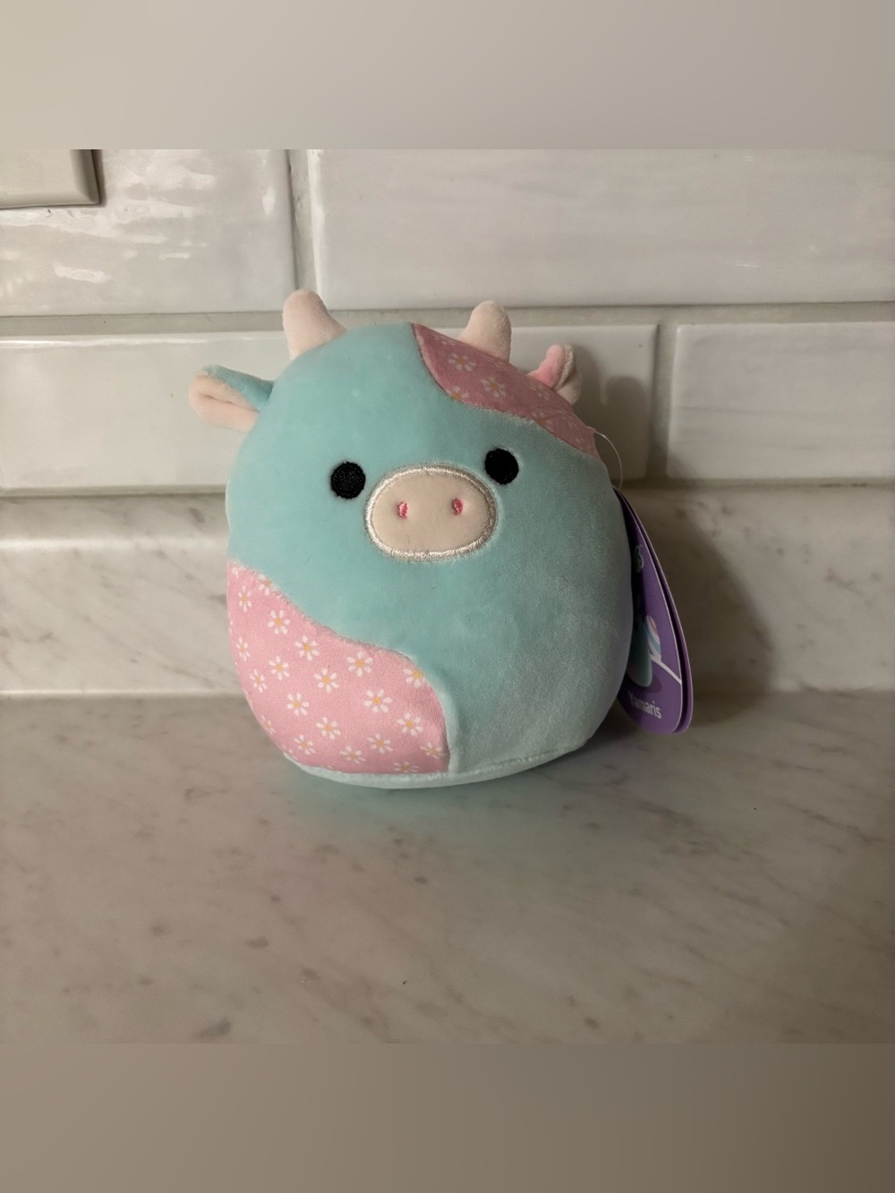 Yamaris the Cow Squishmallow